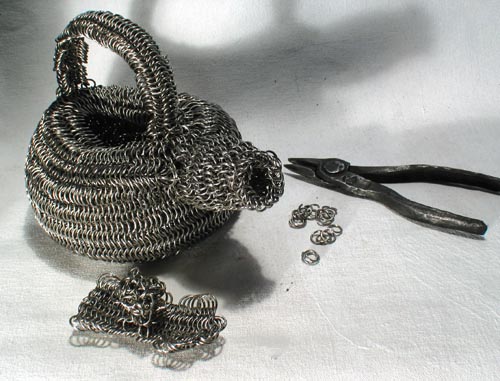 chain maille sculpture, chain tea pot, teapot, fine art teapot, chainmaille sculpture, chainmaille art, chain mail art, chain sculpture, chain teapot